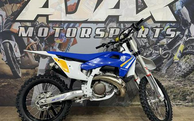 2025 Husqvarna TC 300 Heritage