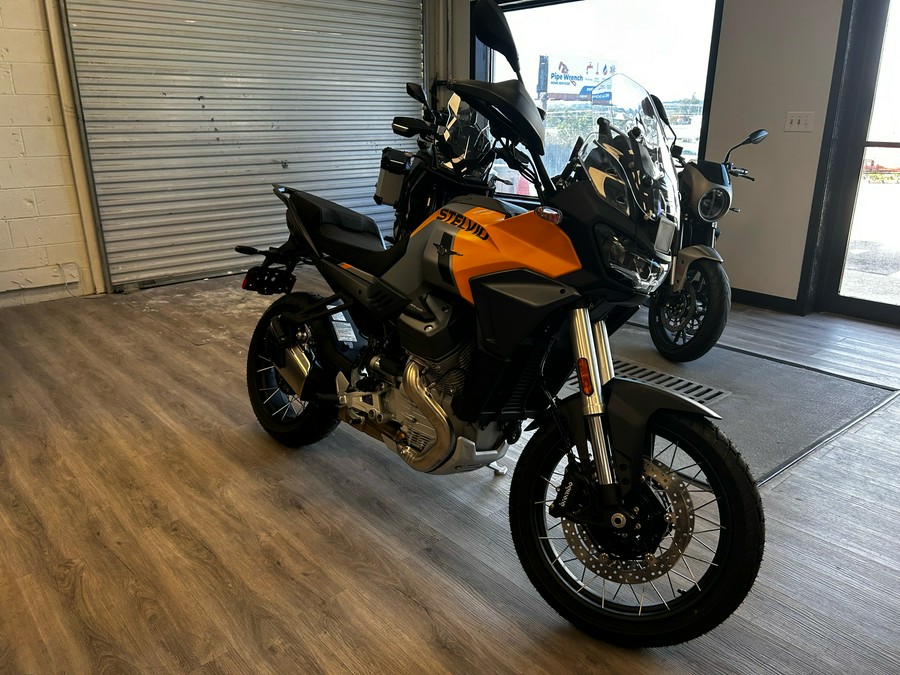 2024 Moto Guzzi Stelvio