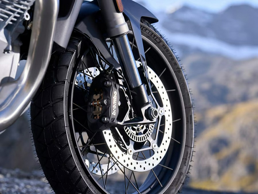 2024 Moto Guzzi Stelvio