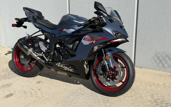 2027 Kawasaki Ninja ZX-6R 636