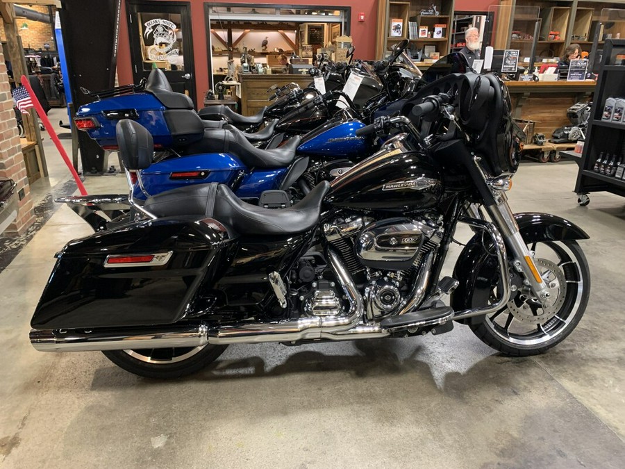 H-D Certified 2022 Harley-Davidson Street Glide 1,604 Miles