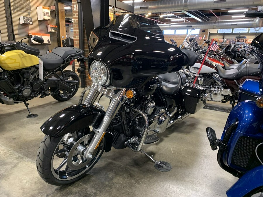 H-D Certified 2022 Harley-Davidson Street Glide 1,604 Miles