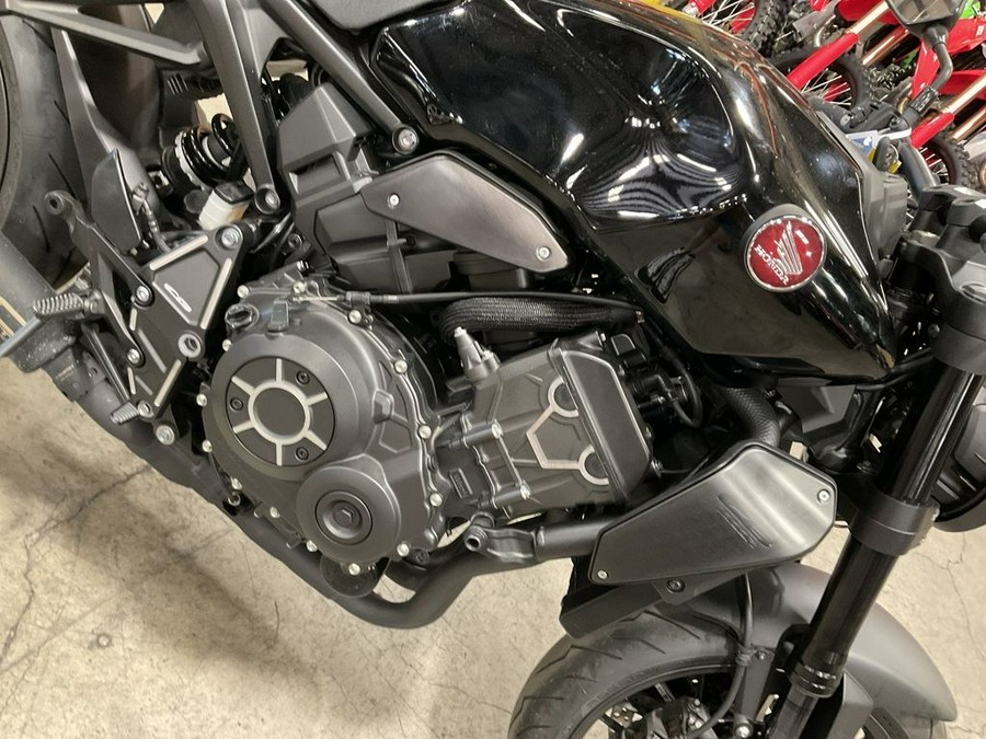 2021 Honda® CB1000R Black Edition