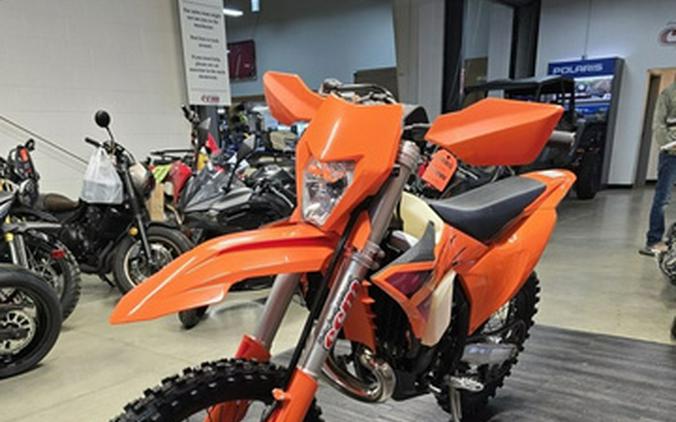 2026 KTM XC 150 W