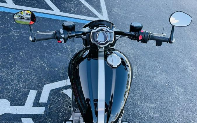 2022 Triumph Rocket 3 R Phantom Black