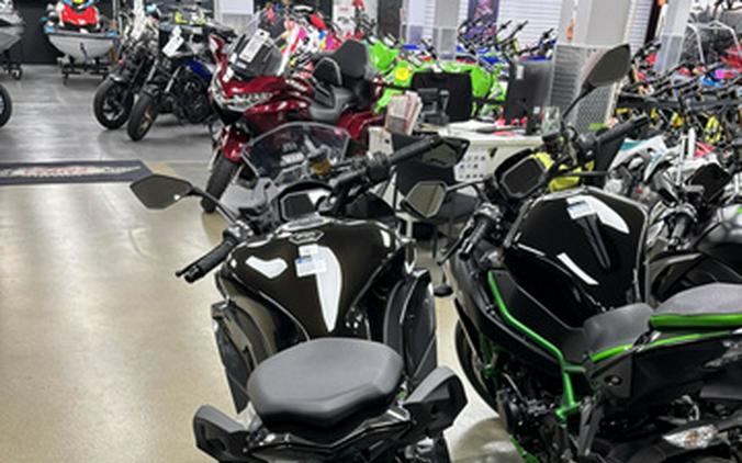 2026 Kawasaki Ninja 1100SX ABS
