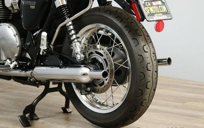 2022 Triumph Bonneville T120