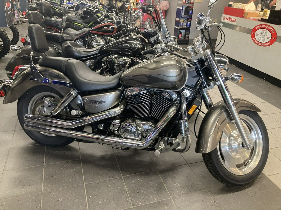 2006 Honda VT1100