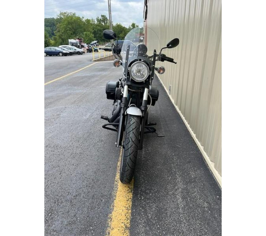 2015 Yamaha Bolt™ R-Spec