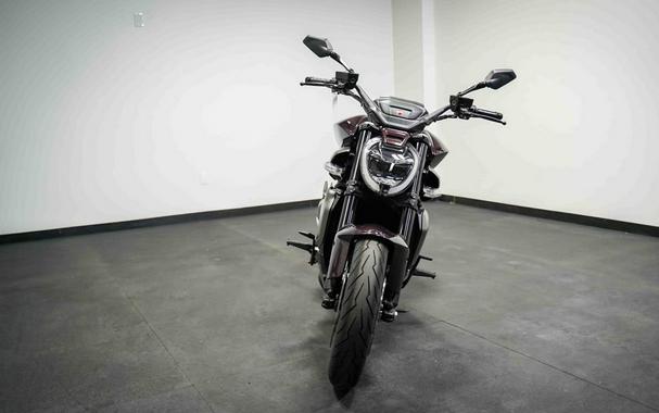 2026 Ducati XDiavel V4 Black Lava