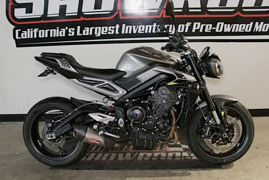 2024 Triumph Street Triple 765 R Silver Ice