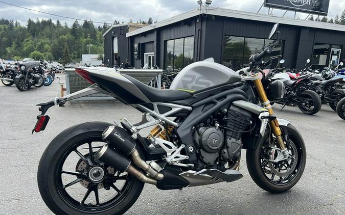 2023 Triumph Speed Triple 1200 RS Matte Silver Ice 1200 RS