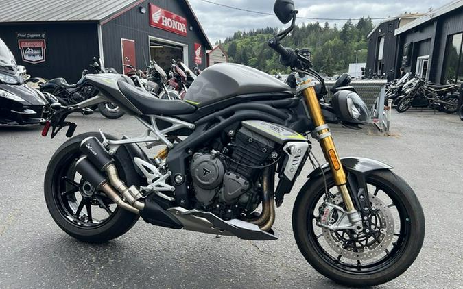 2023 Triumph Speed Triple 1200 RS Matte Silver Ice 1200 RS