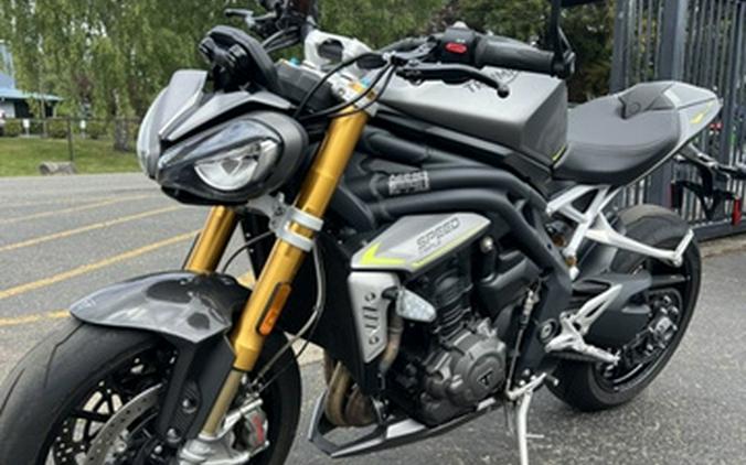 2023 Triumph Speed Triple 1200 RS Matte Silver Ice 1200 RS
