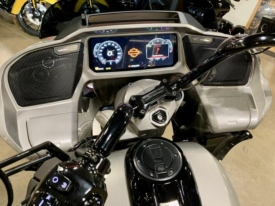 2023 Harley-Davidson® FLTRXSE - CVO™ Road Glide®