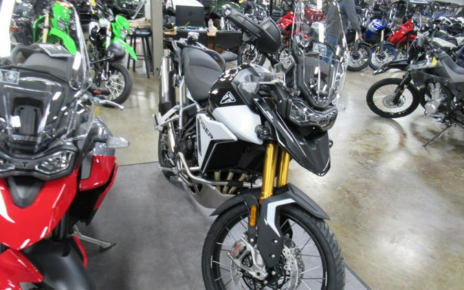 2024 Triumph Tiger 900 Rally Pro Carbon Black / Sapphire Black