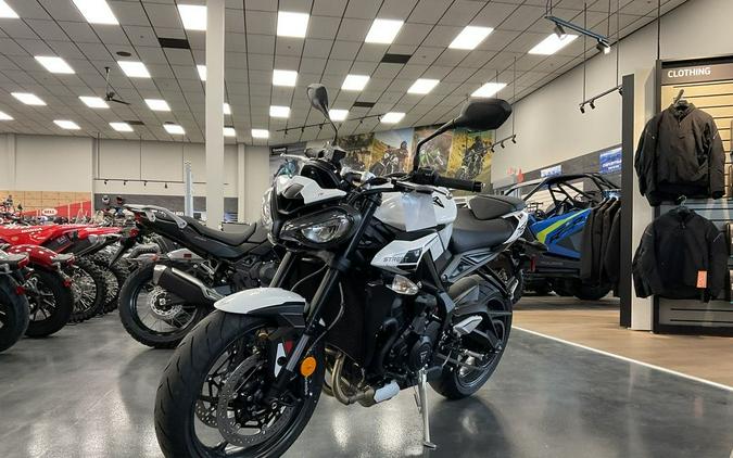 2024 Triumph Street Triple 765 R