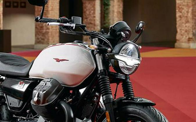 2024 Moto Guzzi V7 Stone Ten