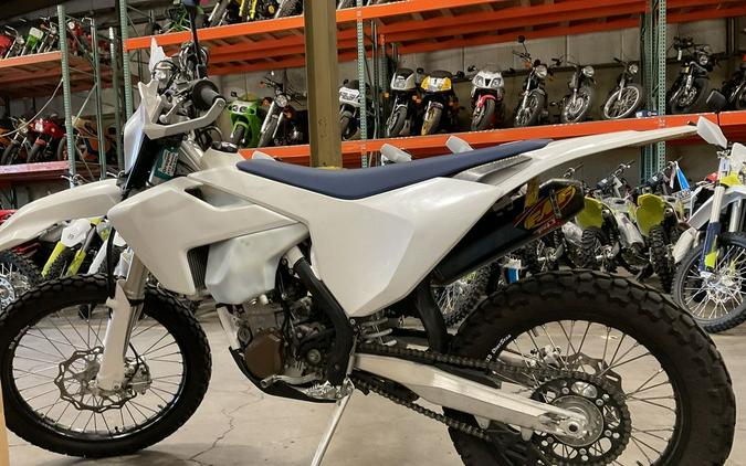 2018 Husqvarna® 501