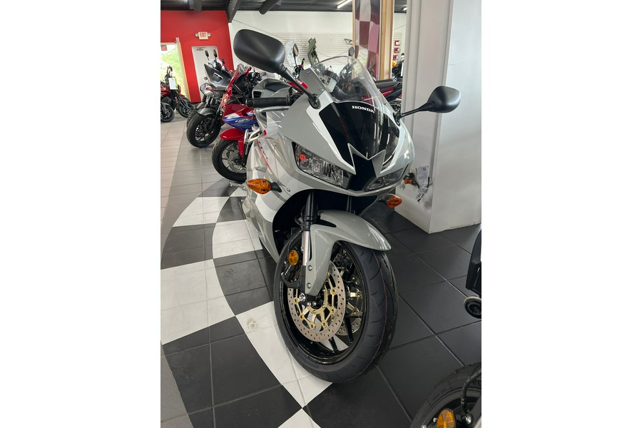 2026 Honda CBR600RR Base
