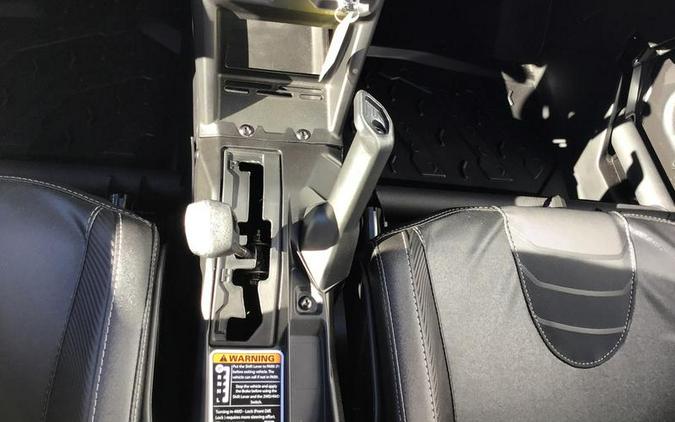 2026 Can-Am® Maverick X3 MAX X rc TURBO RR 72