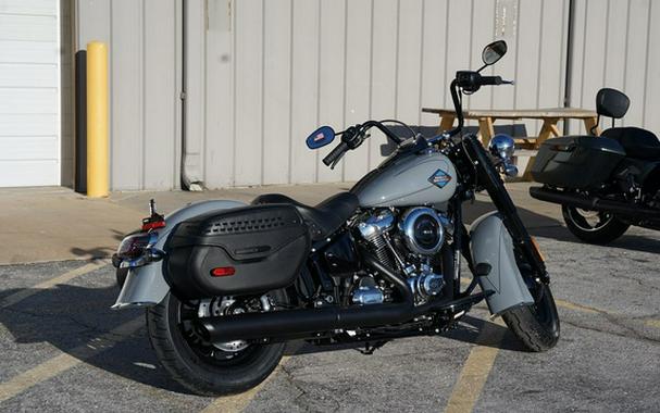 2026 Harley-Davidson Softail FLHC - Heritage Classic