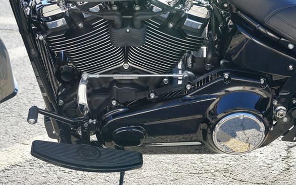 2026 Harley-Davidson Softail FLHC - Heritage Classic