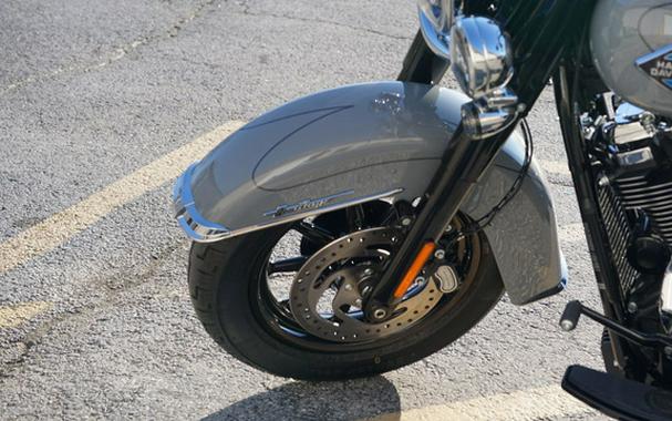 2026 Harley-Davidson Softail FLHC - Heritage Classic