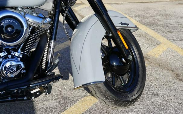 2026 Harley-Davidson Softail FLHC - Heritage Classic