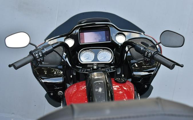 2021 Harley-Davidson Road Glide Special Billiard Red/Vivid Black