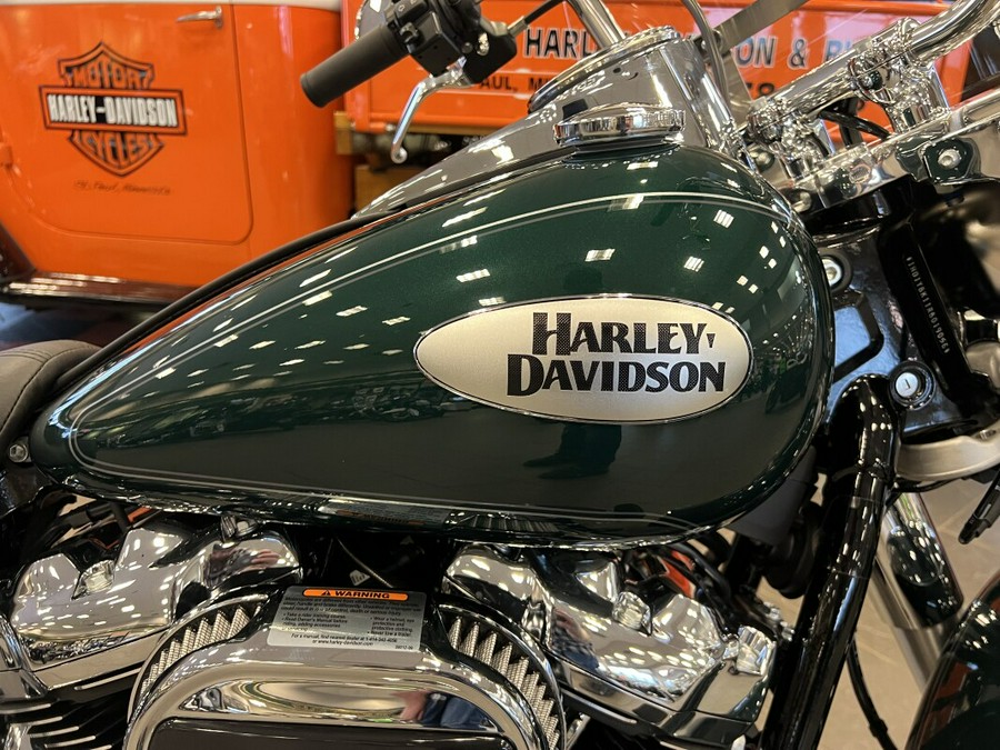 2024 Harley-Davidson Heritage Classic 114 FLHCS