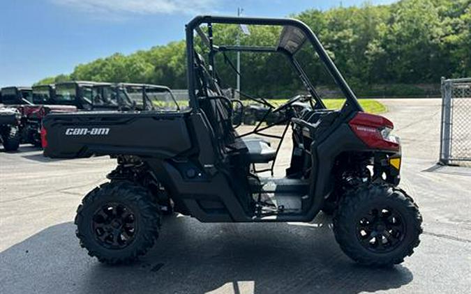 2025 Can-Am Defender DPS HD10