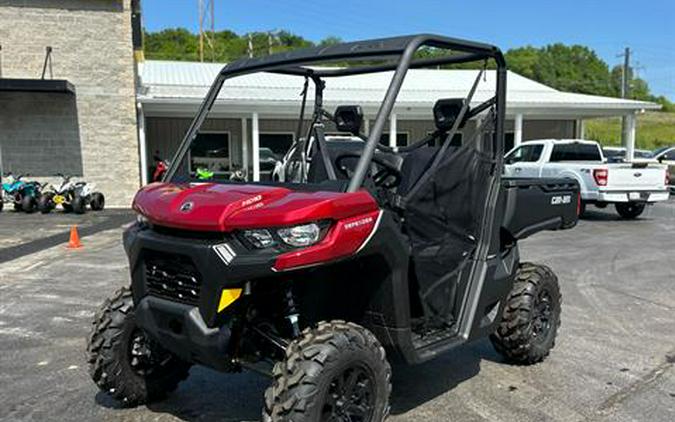 2025 Can-Am Defender DPS HD10