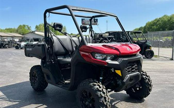 2025 Can-Am Defender DPS HD10