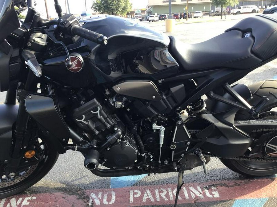 2021 Honda® CB1000R Black Edition