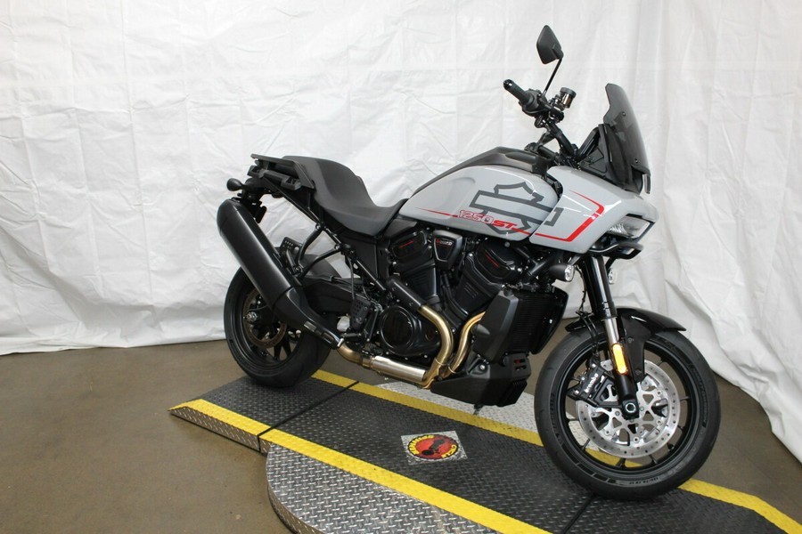 Harley-Davidson® Pan America® 1250 ST 2025 Billiard Gray