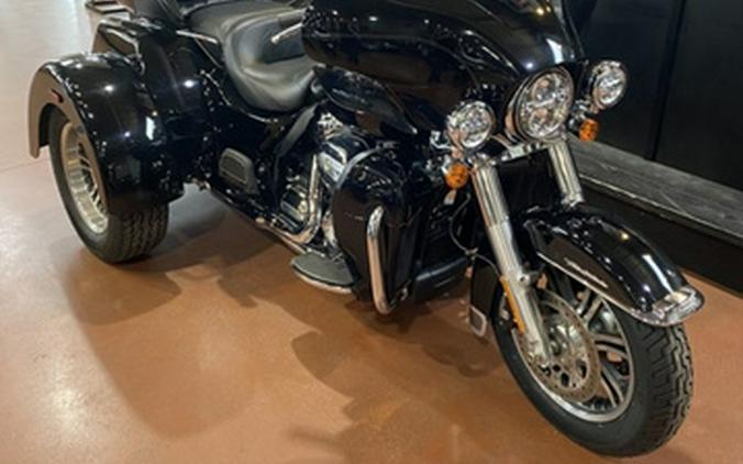 2020 Harley-Davidson Trike FLHTCUTG - Tri Glide Ultra