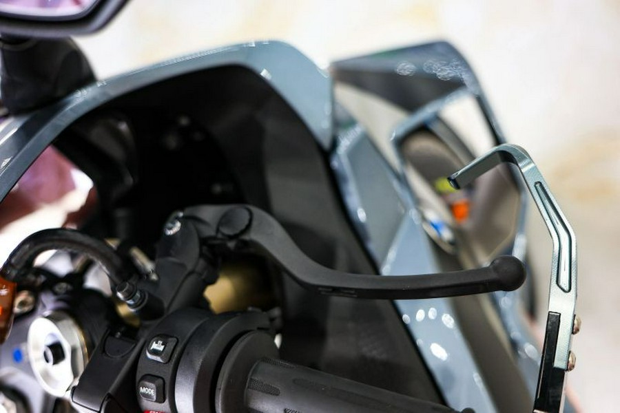 2025 BMW S1000RR Premium