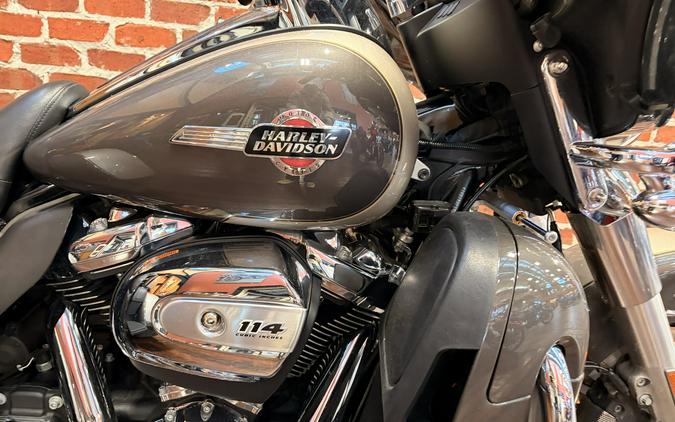 FLHTCUTG 2023 Tri Glide Ultra