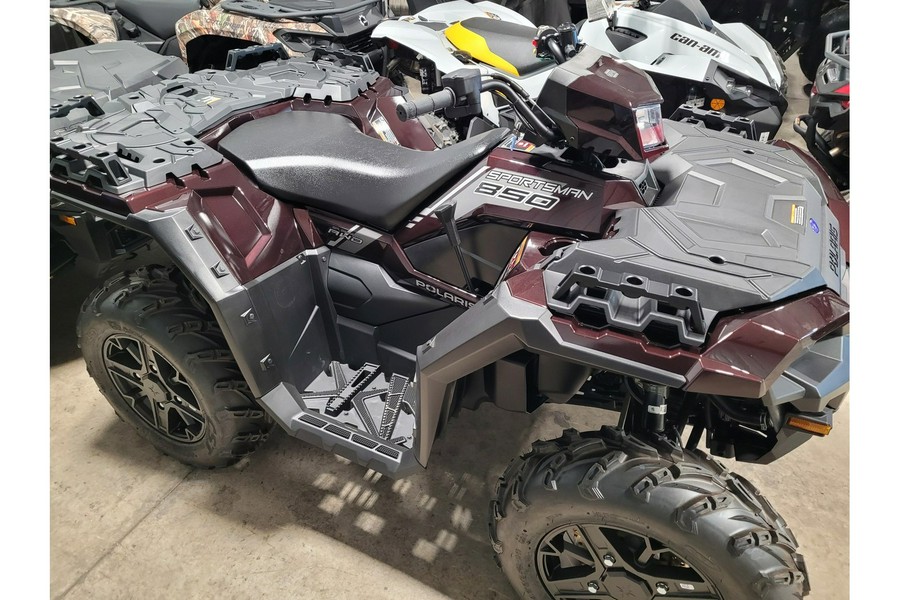 2024 Polaris Industries Sportsman 850 Premium Crimson