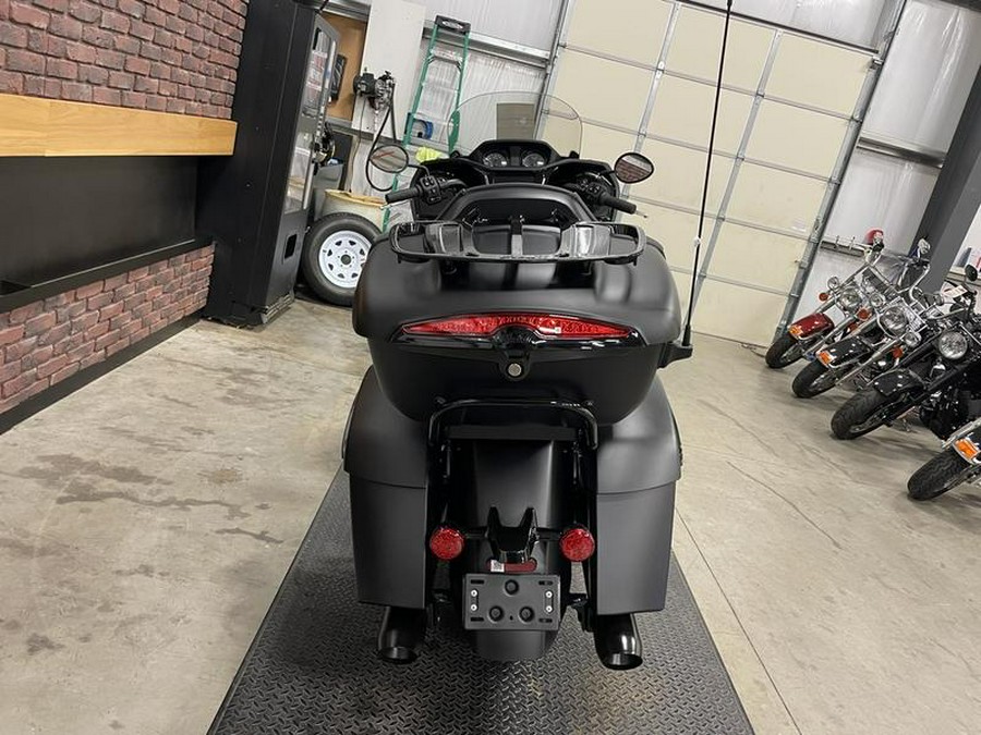 2024 Indian Motorcycle® Pursuit® Dark Horse® Black Smoke