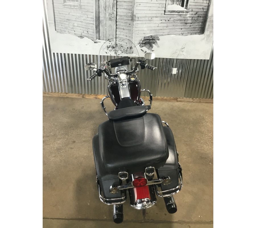 2010 HARLEY-DAVIDSON ROAD KING CLASSIC