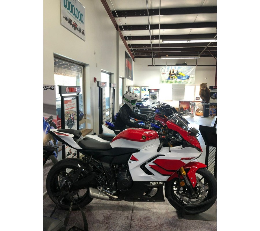 2026 Yamaha YZF-R7
