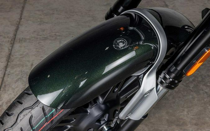 2024 Royal Enfield Super Meteor 650 Astral Green 650
