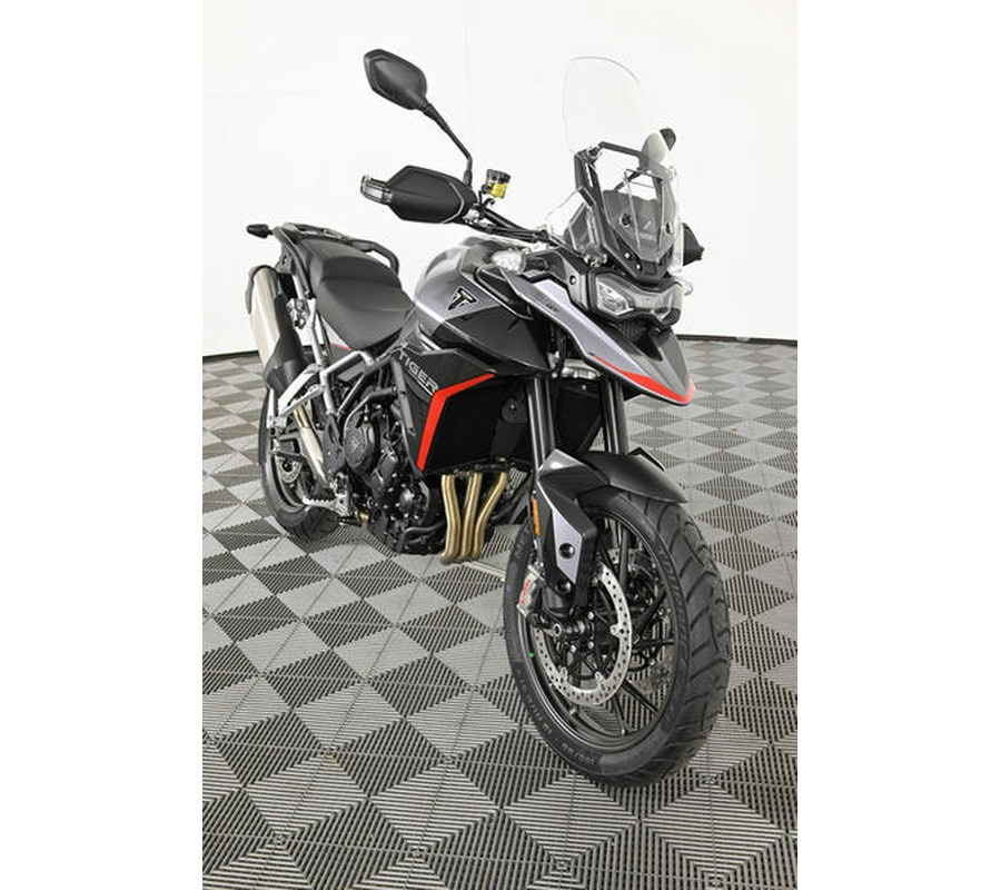 2024 Triumph Tiger 900 GT Graphite / Sapphire Black