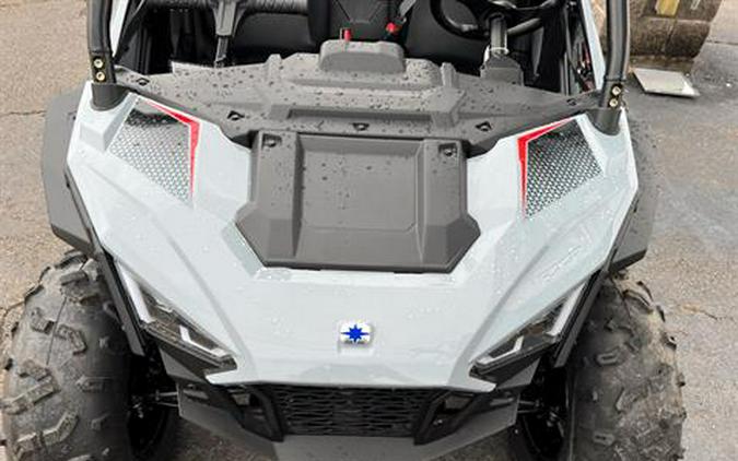 2024 Polaris RZR 200 EFI