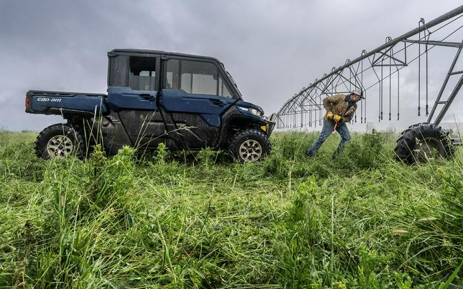 2025 Can-Am™ Defender MAX Limited HD10