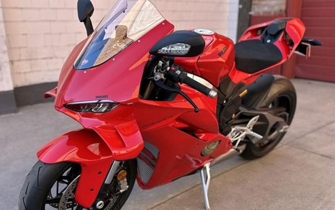 2026 Ducati Panigale V4