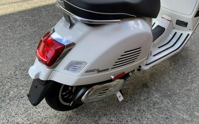 New 2027 Vespa GTS 310 SUPER