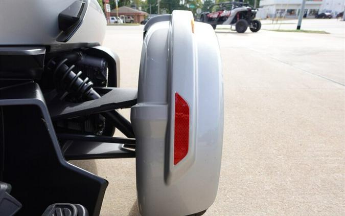 2022 Can Am Spyder RT SE6